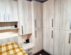 Appartement 4 chambres à vendre dans Cluj-napoca, zone Grigorescu