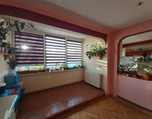 Apartament 3/4 camere de vanzare in Manastur, Cluj Napoca