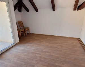 Appartement 3 chambres à vendre dans Cluj-napoca, zone Manastur