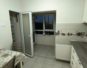 Apartament cu 2 camere si 2 balcoane, etaj 3, Zorilor