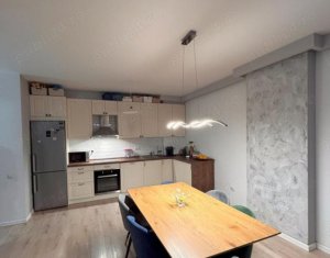  Apartament spatios, balcon, parcare, imobil nou, zona strazii Fabricii