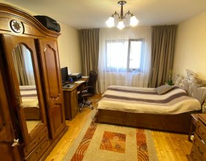 Appartement 3 chambres à vendre dans Cluj-napoca, zone Dambul Rotund