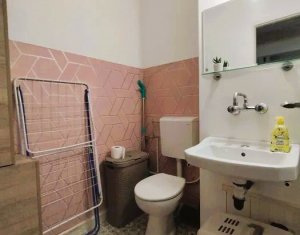 Apartament 3 camere, 2 bai, 67mp, Manastur 