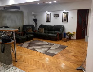 Vente appartement 4 chambres dans Cluj-napoca, zone Manastur