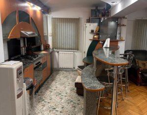 Apartament 4 camere ultrafinisat, loc de parcare, Manastur 