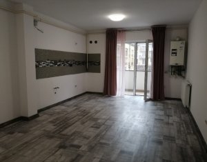 Sale apartment 2 rooms in Floresti