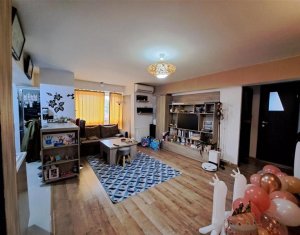 Apartment 3 rooms for sale in Cluj-napoca, zone Manastur