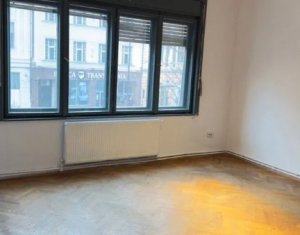 Appartement 4 chambres à vendre dans Cluj-napoca, zone Centru