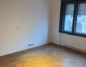 Appartement 4 chambres à vendre dans Cluj-napoca, zone Centru