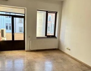 Vente appartement 4 chambres dans Cluj-napoca, zone Centru