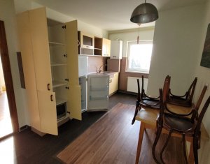 Appartement 3 chambres à vendre dans Cluj-napoca, zone Zorilor