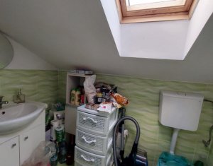 Apartament 3 camere, 68 mp, 2 parcari, zona Campului