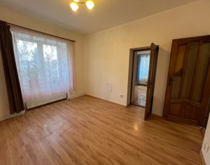 Vanzare apartament 3 camere in Cluj-napoca, zona Centru