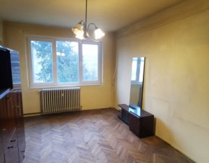 Apartament cu 4 camere in Plopilor , parcul Central, aproape de Centru