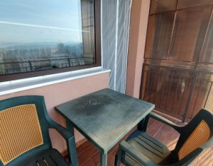 Apartament cu 2 camere, decomandat, balcon, Zorilor zona Recuperare