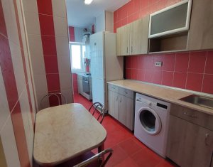 Apartament cu 2 camere, decomandat, balcon, Zorilor zona Recuperare