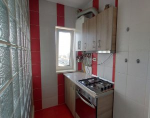 Apartament cu 2 camere, decomandat, balcon, Zorilor zona Recuperare