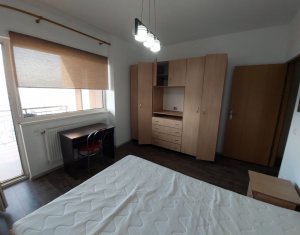 Apartament cu 2 camere, decomandat, balcon, Zorilor zona Recuperare