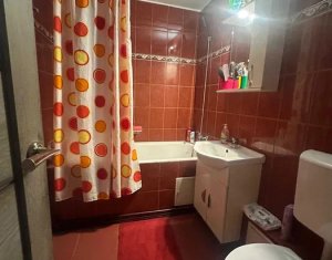 Appartement 3 chambres à vendre dans Cluj-napoca, zone Marasti