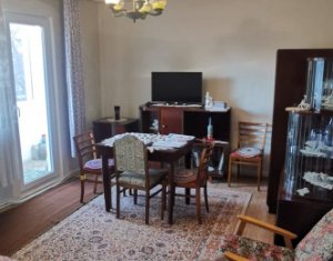 Sale apartment 3 rooms in Cluj-napoca, zone Manastur