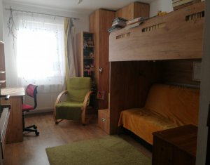 Appartement 3 chambres à vendre dans Floresti