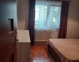 Sale apartment 3 rooms in Cluj-napoca, zone Manastur