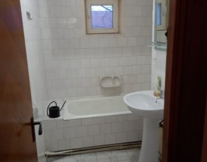 Apartament 3 camere, Zona Campului, Parter, Pivnita