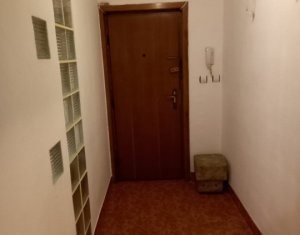 Apartament 3 camere, Zona Campului, Parter, Pivnita