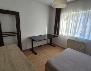 Apartament modern cu 3 camere, 2 parcari, cartier Buna Ziua