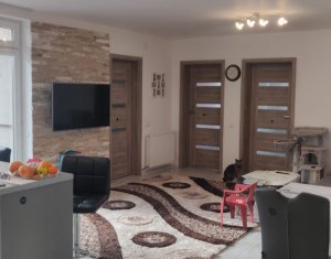 Appartement 3 chambres à vendre dans Floresti