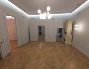 Apartament 4 camere, superfinisat, ultracentral Cluj-Napoca