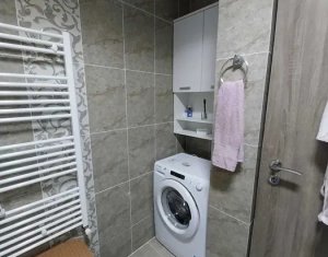 Oportunitate! Apartament cu 3 camere, semidecomandat, parcare subterana