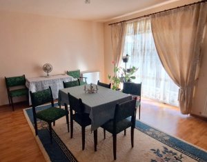 Vanzare apartament 3 camere lux, Floresti, zona Florilor