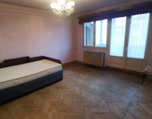 Apartament cu 4 camere in Plopilor , parcul Central, aproape de Centru