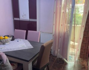 Apartament cu 4 camere de vanzare, etaj intermediar, Kaufland  Marasti