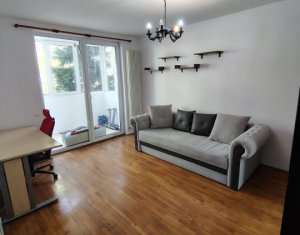 Sale apartment 1 rooms in Floresti