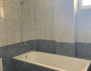 Vanzare apartament 3 camere in imobil tip vila,zona ,,La Terenuri