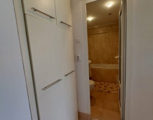 Apartament 4 Camere de Vânzare – Zona Kaufland Mărăști, Etaj 1