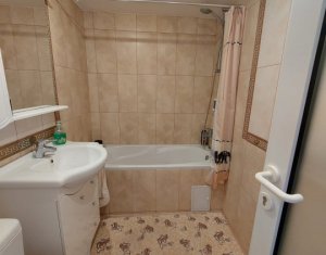 Apartament 4 Camere de Vânzare – Zona Kaufland Mărăști, Etaj 1