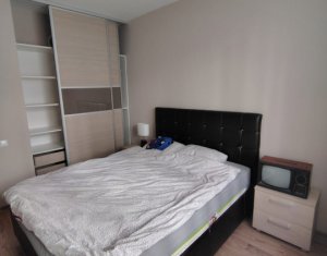 Apartament cu 2 camere, parcare si curte proprii, zona Sub Cetate, Floresti 