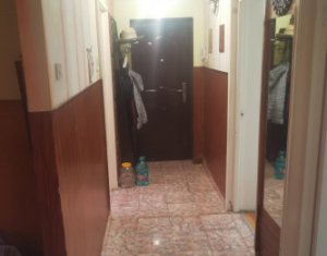 Apartament cu 3 camere decomandat in Gheorgheni et.1 