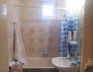 Apartament cu 3 camere decomandat in Gheorgheni et.1 