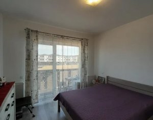 Apartament 3 camere, 66 mp, Floresti 