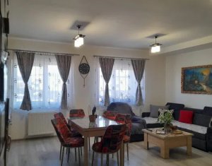 Apartament 3 camere, 66 mp, Floresti 