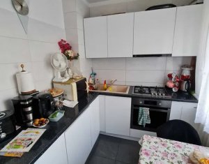 Vente appartement 3 chambres dans Cluj-napoca, zone Dambul Rotund