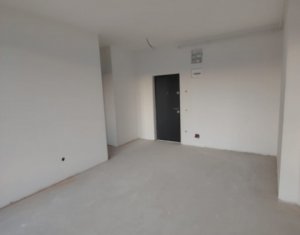 Bloc nou, apartament cu doua camere, parcare subterana, Floresti 