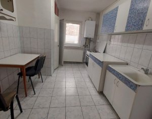  Apartament 4 Camere – Zona Big, Oportunitate de Excepție