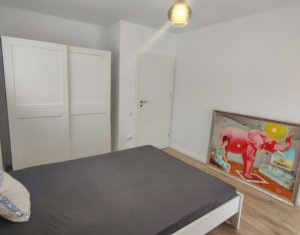 Apartament cu doua camere, decomandat, parcare inclusa, Floresti