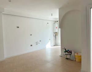 Appartement 3 chambres à vendre dans Floresti