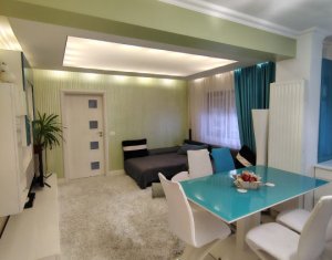 Apartament cu 3 camere cu parcare inclusa, Floresti, Eroilor